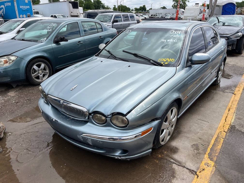 2004 Jaguar X-Type- W/ Rebuilt Title & Key But Does Not Run