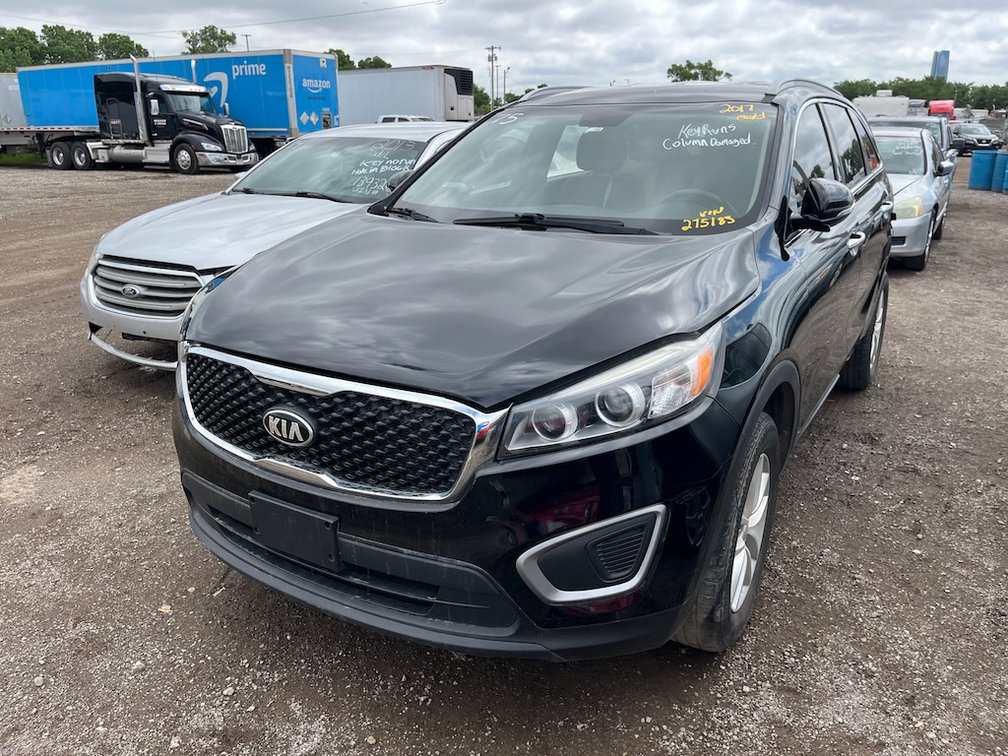 2017 Kia Sorento- W/ Key & Runs