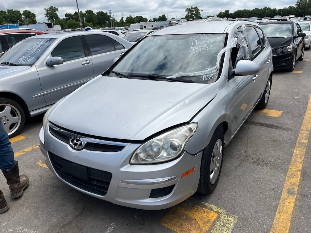 2012 Hyundai Elantra- W/ Key & Runs