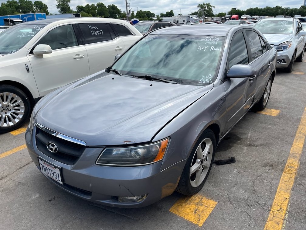 2008 Hyundai Sonata- W/ Key & Runs
