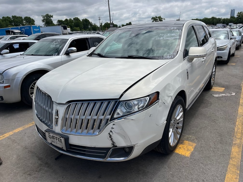 2012 Lincoln MKT- W/ Title, Key & Runs