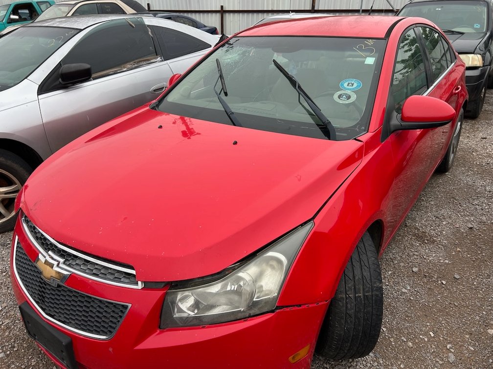 2014 CHEVY CRUZE- No Key