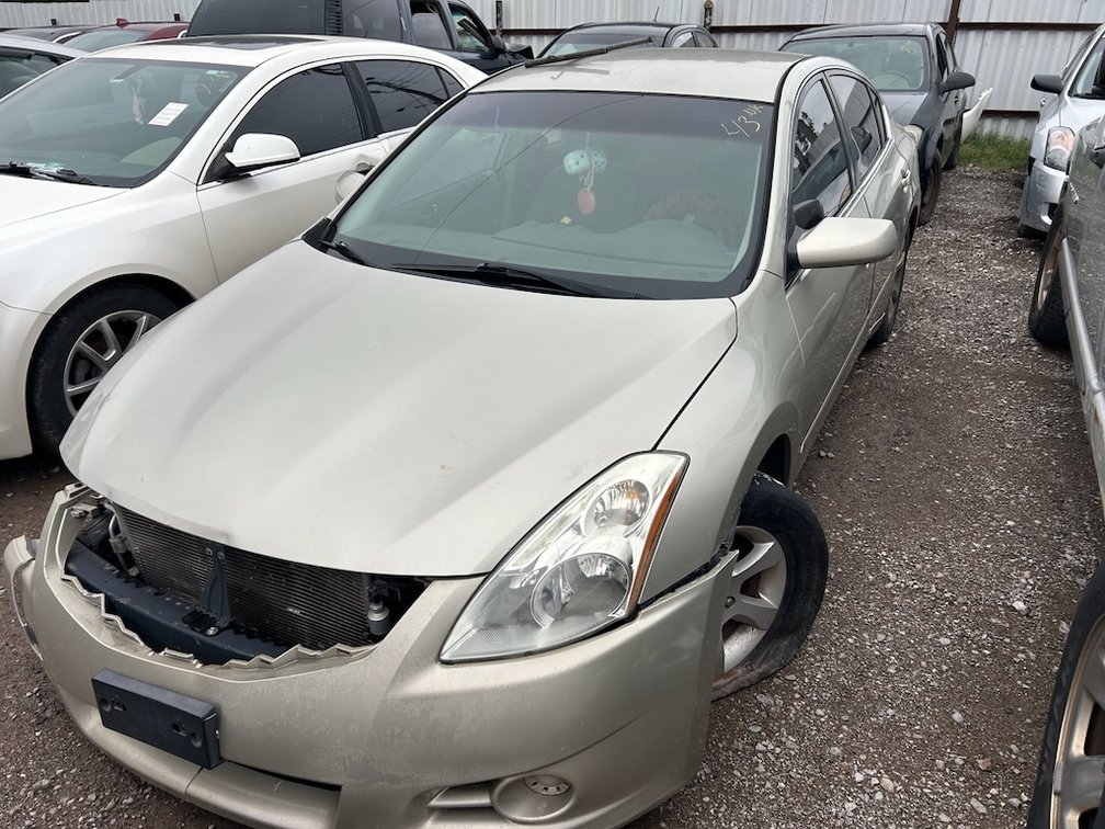 2010 NISSAN ALTIMA- No Key