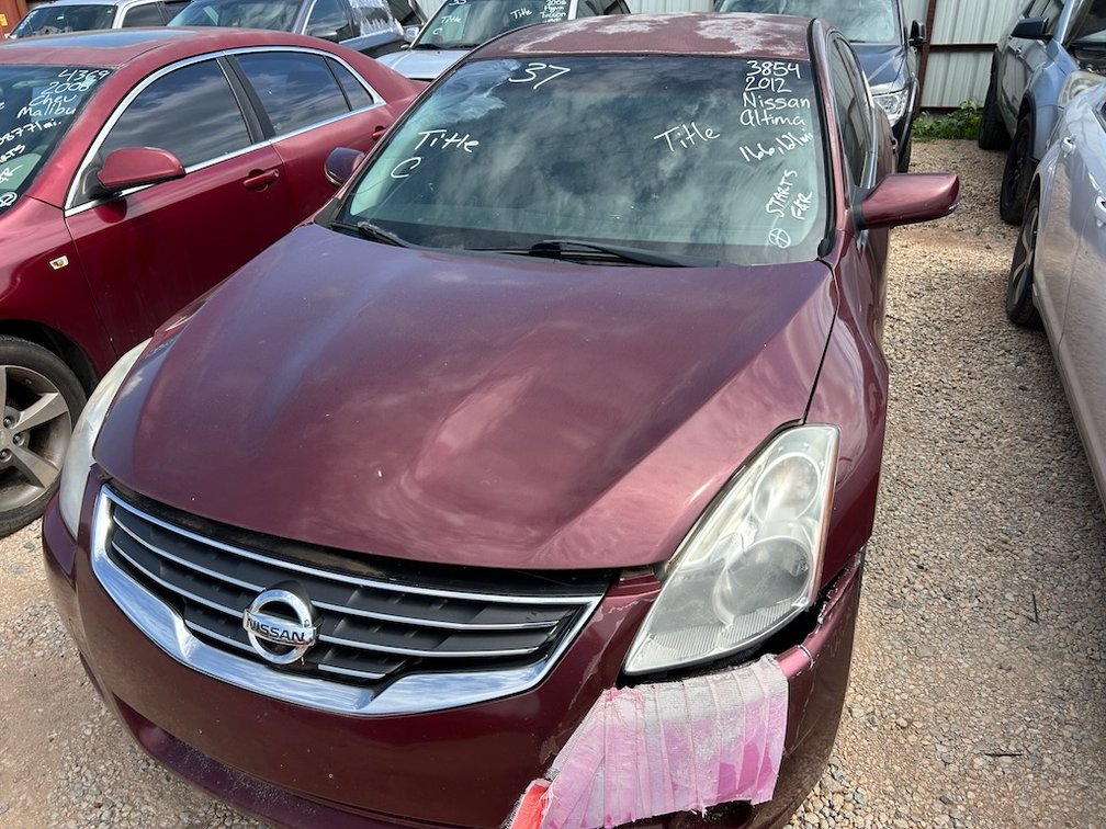 12 NISSAN ALTIMA- W/ Title, Starts & Pulls