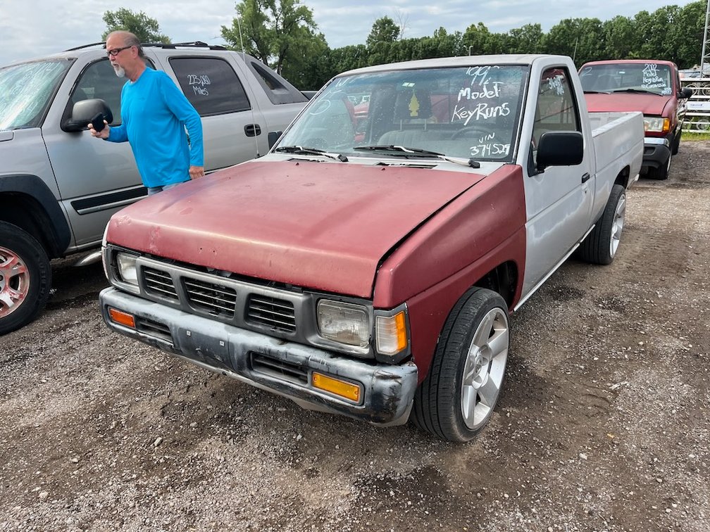 Image for Arrow Wrecker Impound Auction