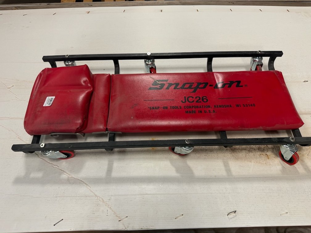 Snap On JC26 Heavy-Duty, 6-Caster Mechanic's Rolling Creeper