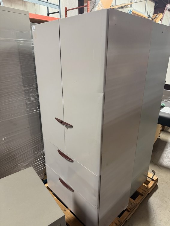 Steelcase 2-Door/2-Drawer Metal Storage Cabinet