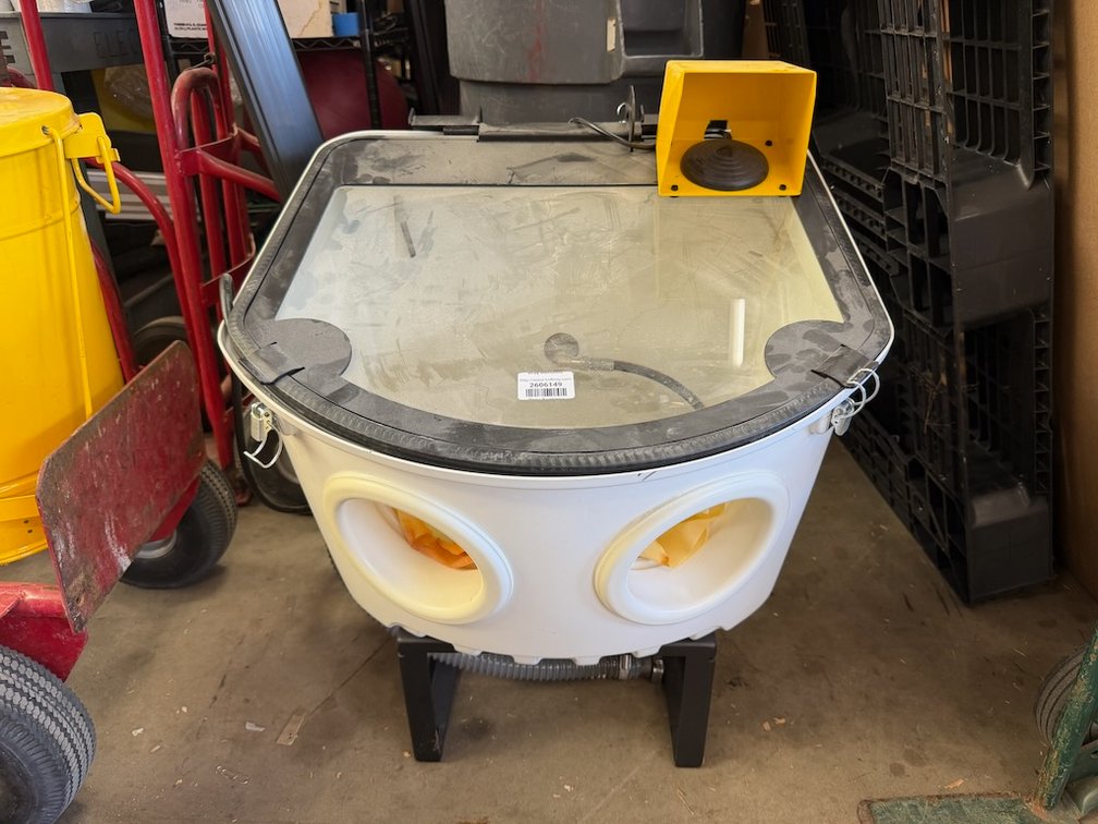 Stratasys Objet Water Jet Cleaning Cabinet
