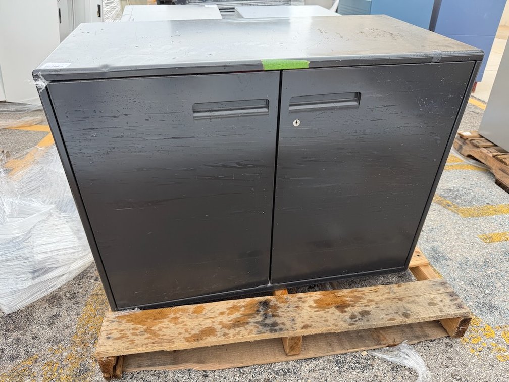 2 Door Metal Storage Cabinet