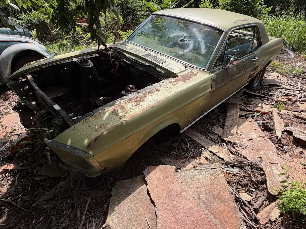 1967 Ford Mustang- No Engine or Transmission