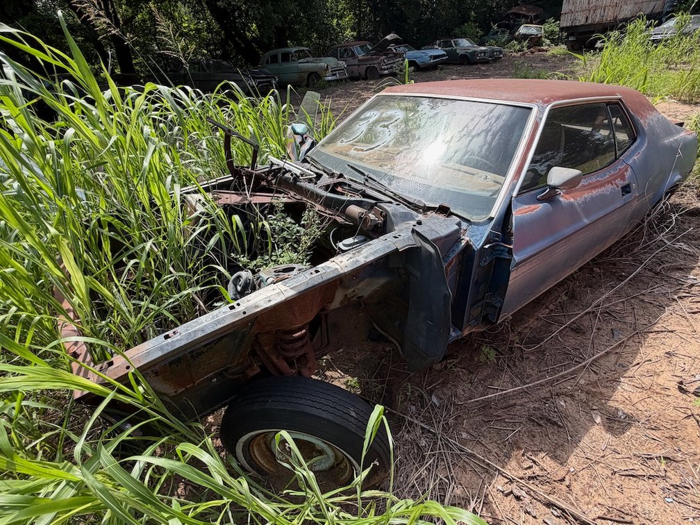 1971 Ford Mustang- W/ Title but No Engine or Transmission