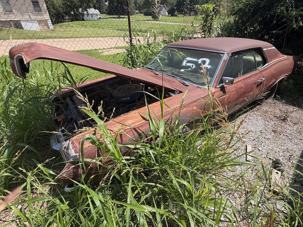 1970 Mercury Cougar- W/ Title, Big Block Engine & Transmission