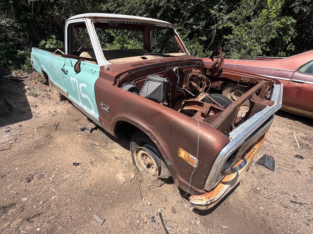 1970 Chevy Pickup- No Engine or Transmission