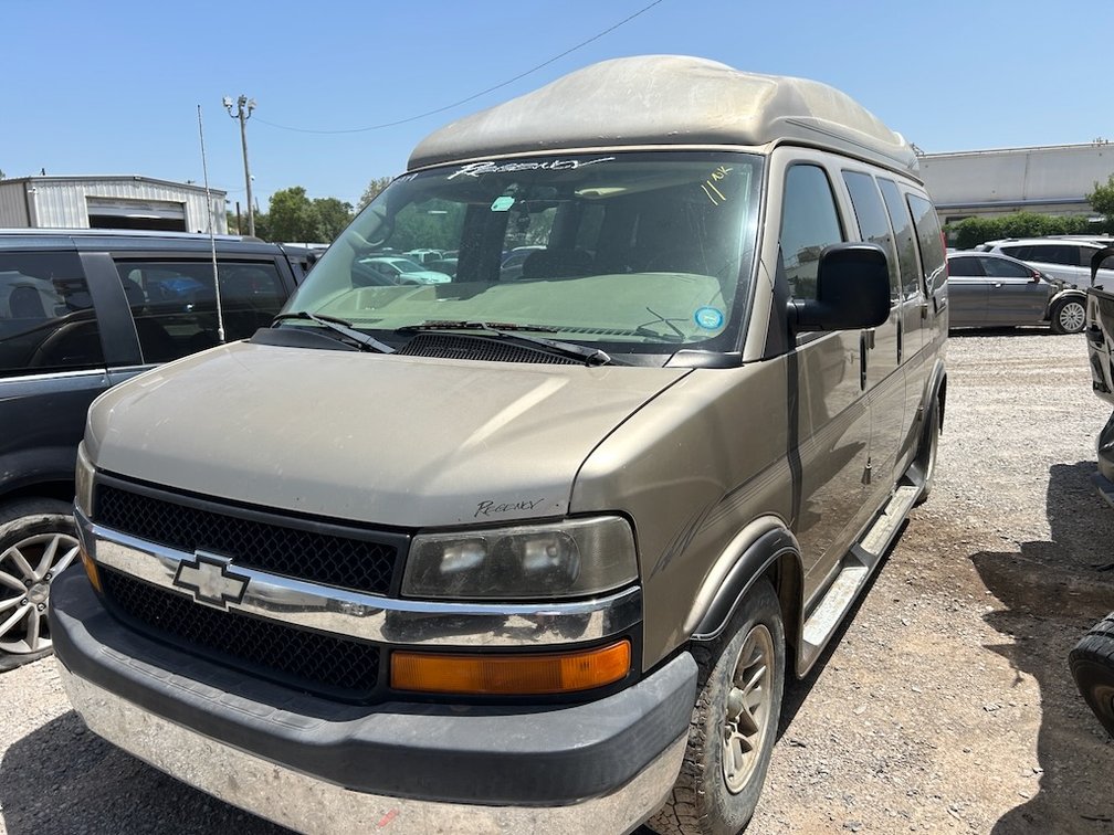 2005 CHEVY EXPRESS- No Key