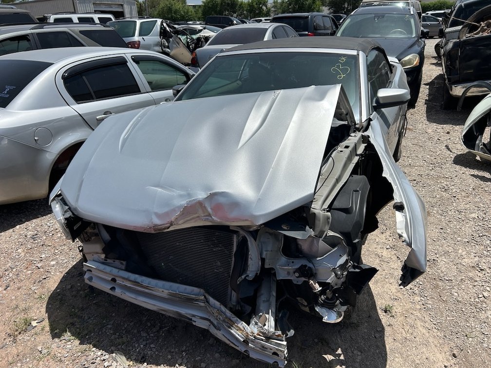 2010 FORD MUSTANG- No Key