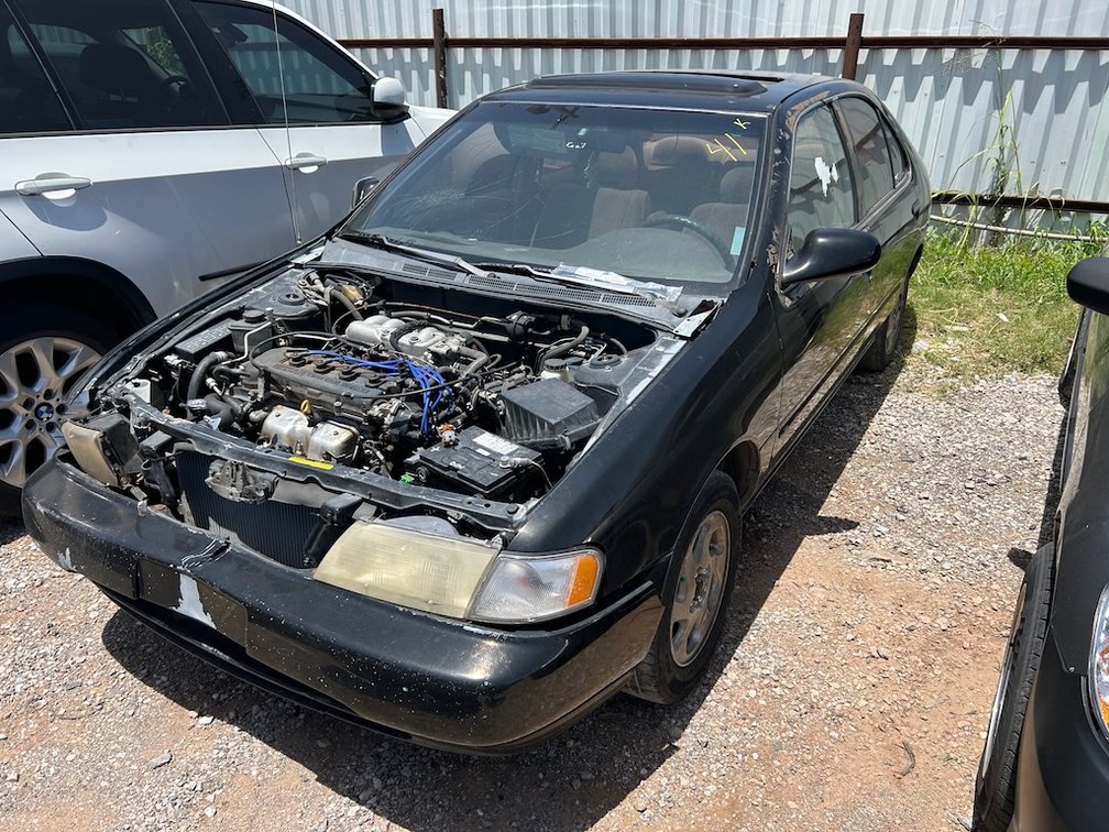 1996 NISSAN SENTRA- W/ Key, Runs Rough & Drives