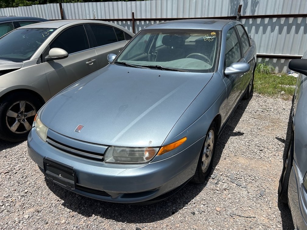 2001 SATURN L30- W/ Key, Runs & Drives
