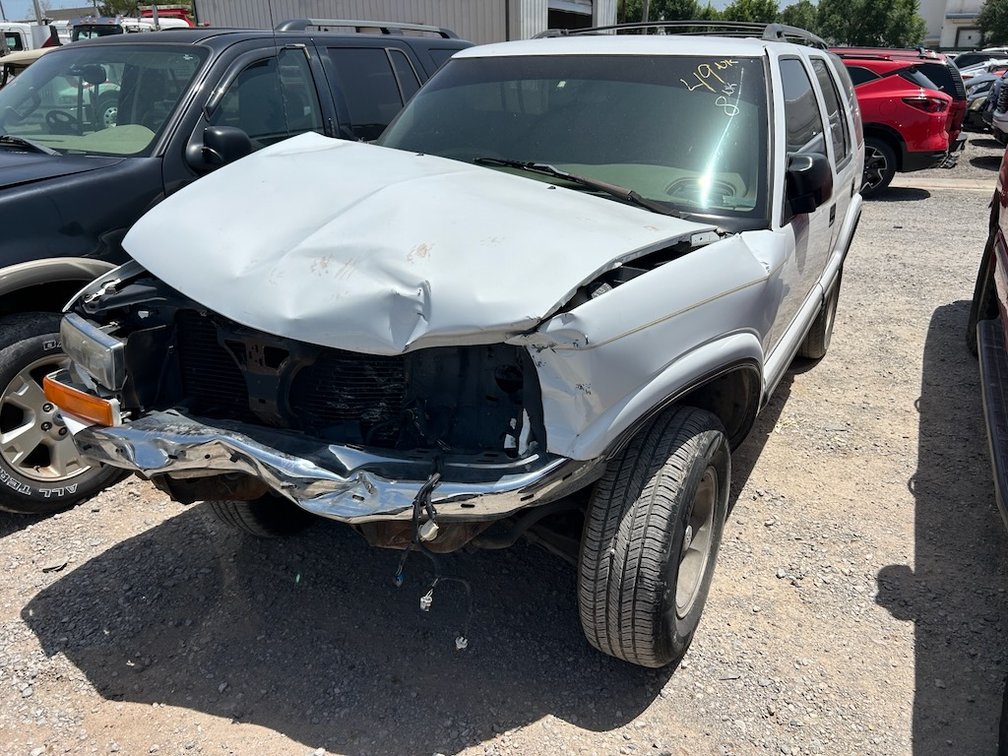 2000 CHEVY BLAZER- No Key