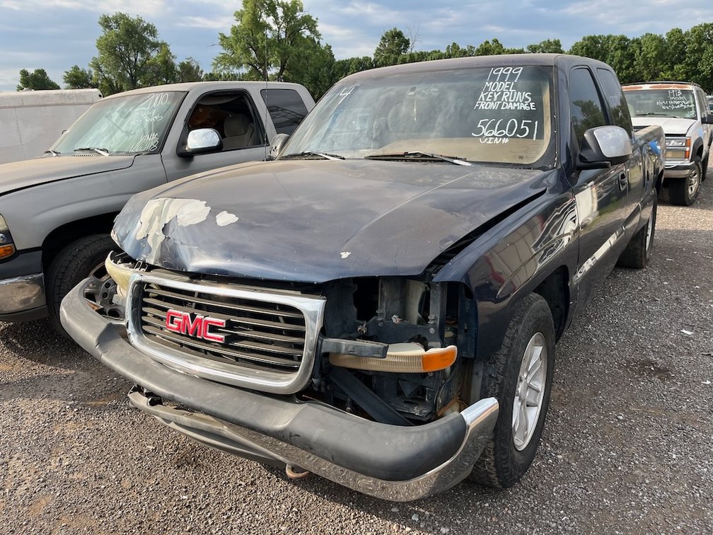 Image for Arrow Wrecker Impound Auction