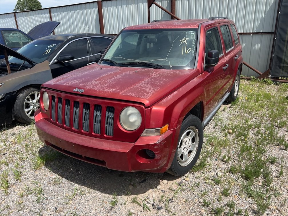 2007 JEEP PATRIOT- W/ Key, Runs & Pulls