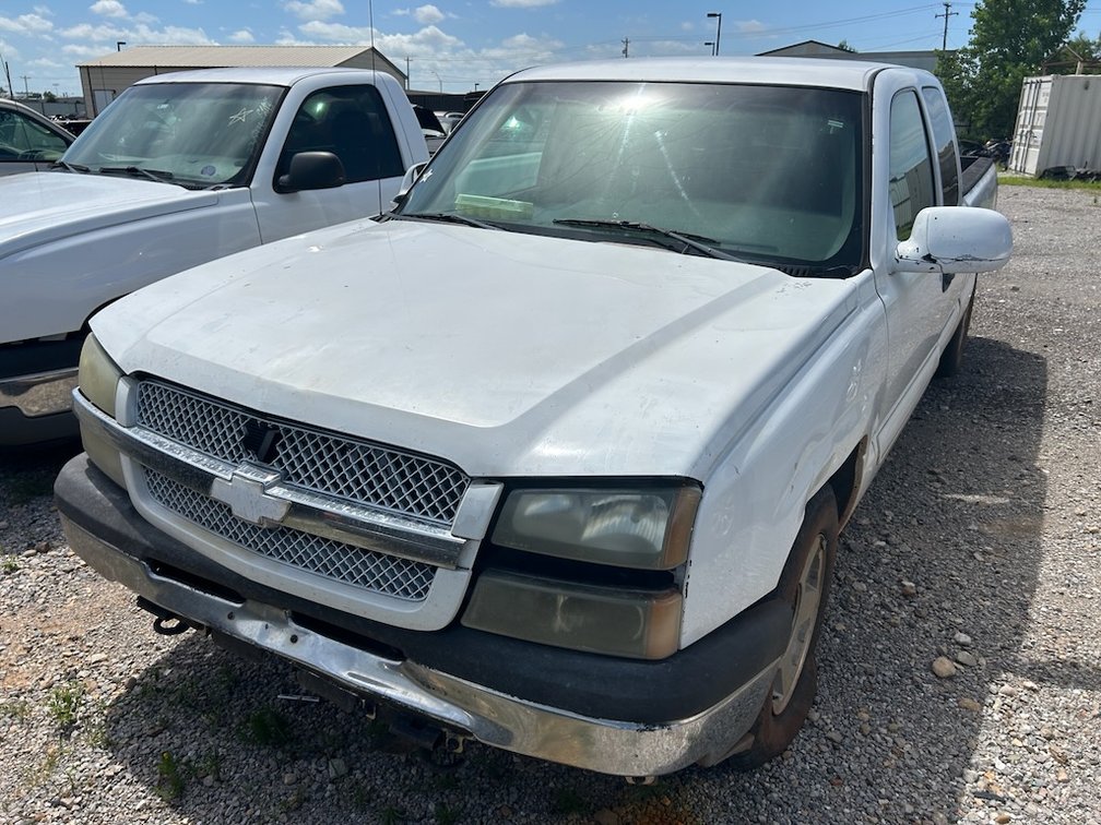 2005 CHEVY 1500- W/ Key & Cranks but Does NOT Start