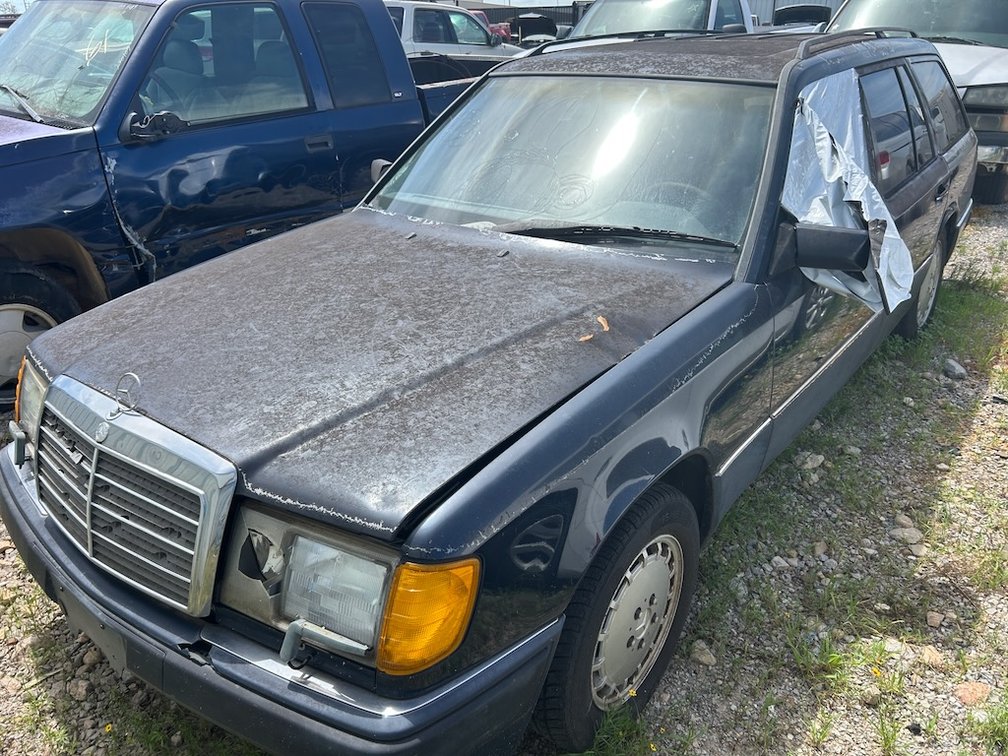 1991 MERCEDES 300- W/ Key & Cranks but Does NOT Start