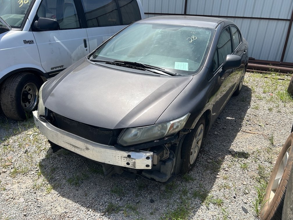 2013 HONDA CIVIC- W/ Key, Runs & Pulls