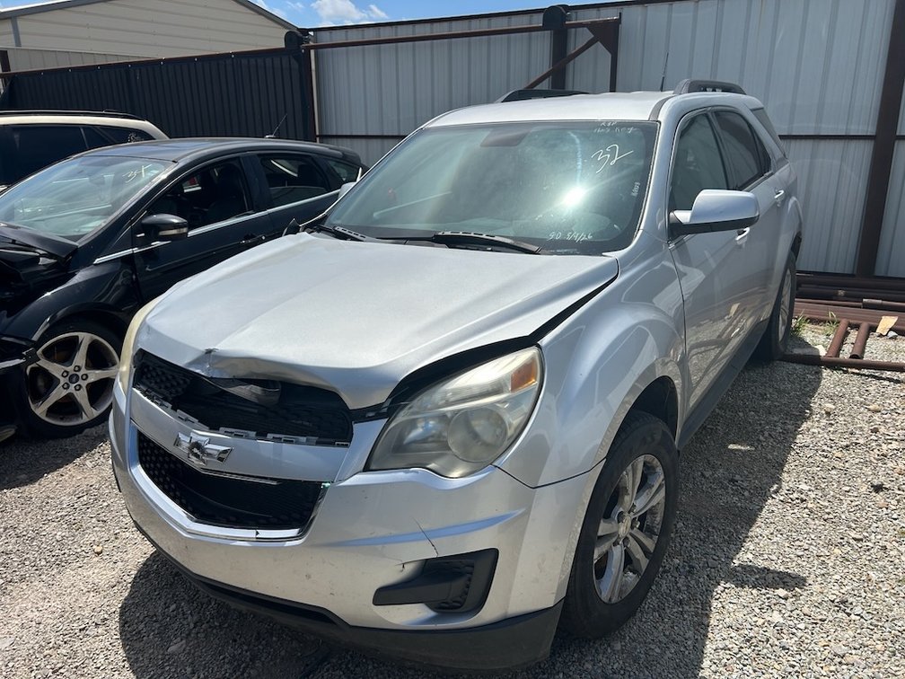 2012 CHEVY EQUINOX- W/ Key, Runs & Pulls