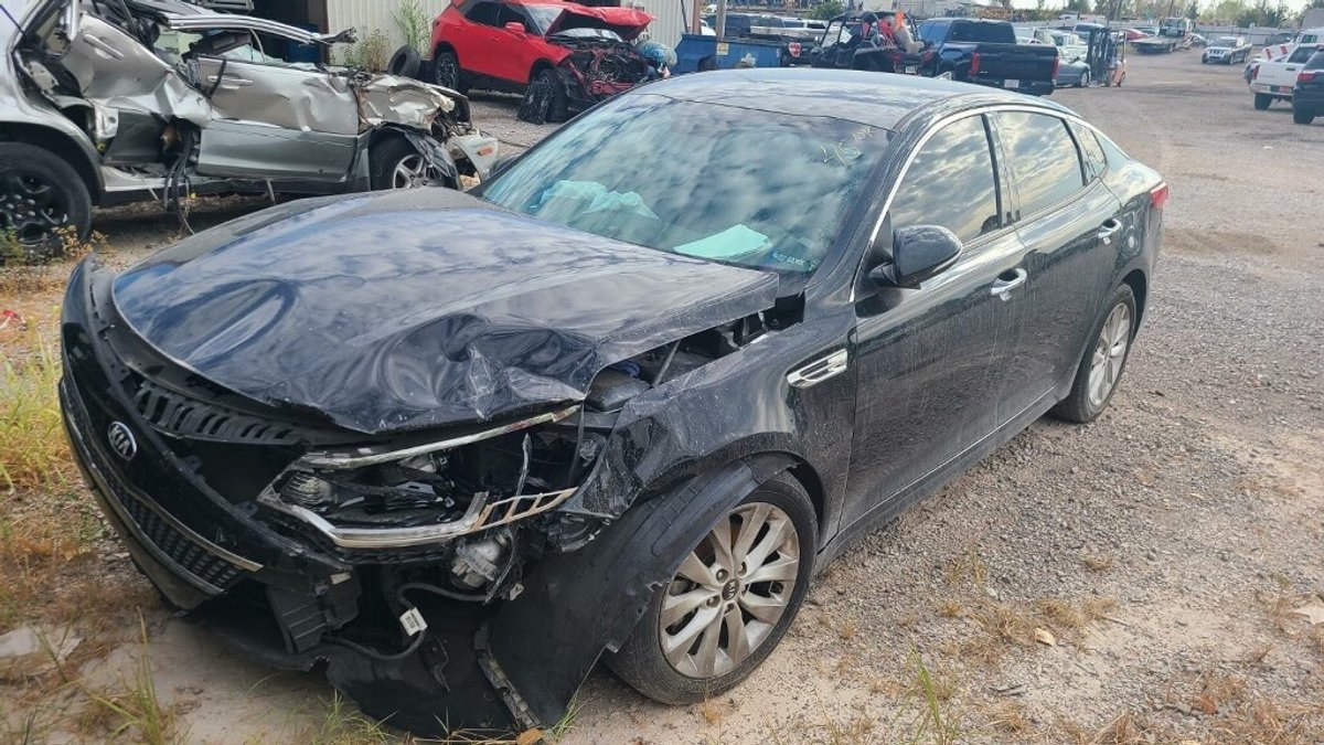 2016 KIA OPTIMA- No Key
