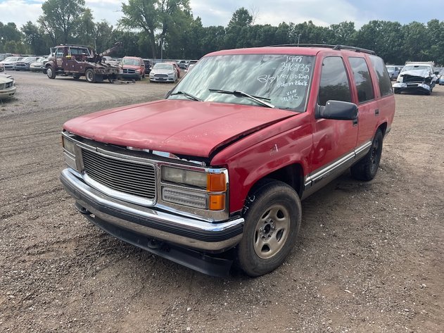 Image for Arrow Wrecker Impound Auction