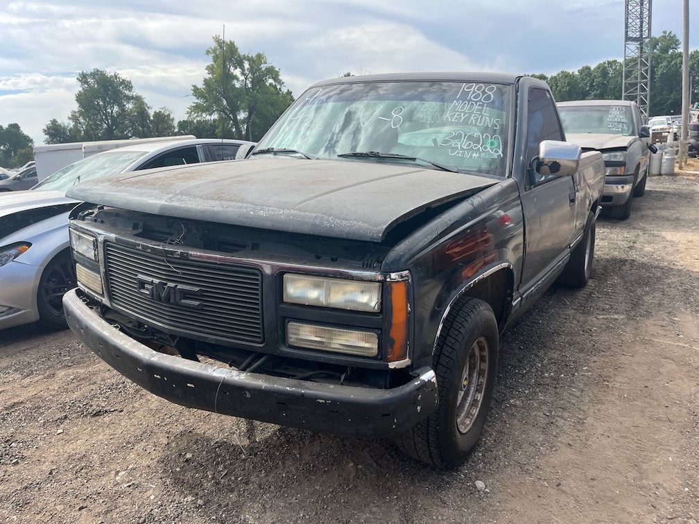1988 Chevrolet C1500- W/ Title, Key & Runs