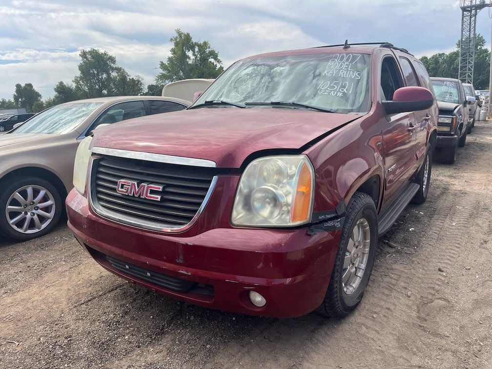 2007 GMC Yukon- W/ Key & Runs