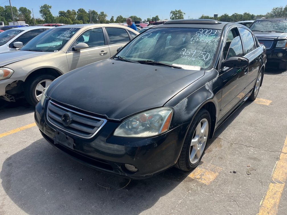 2003 Nissan Altima- W/ Key & Runs