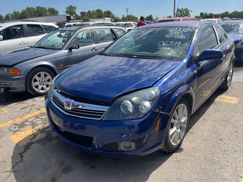 2008 Saturn Astra- W/ Key & Runs