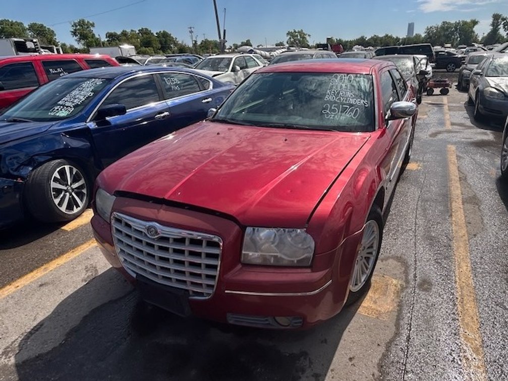 2010 Chrysler 300- W/ Key & Runs