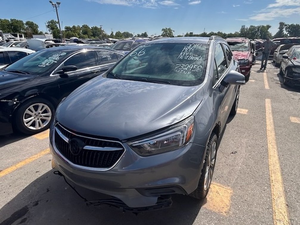 2019 Buick Encore- W/ Key & Runs
