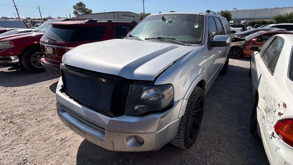2014 FORD EXPIDITION- W/ Key, Runs, & Drives