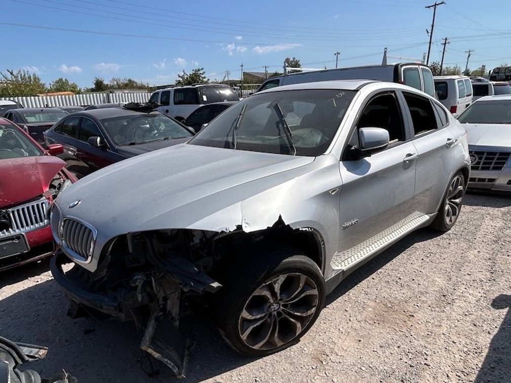 2013 BMW X6- No Key