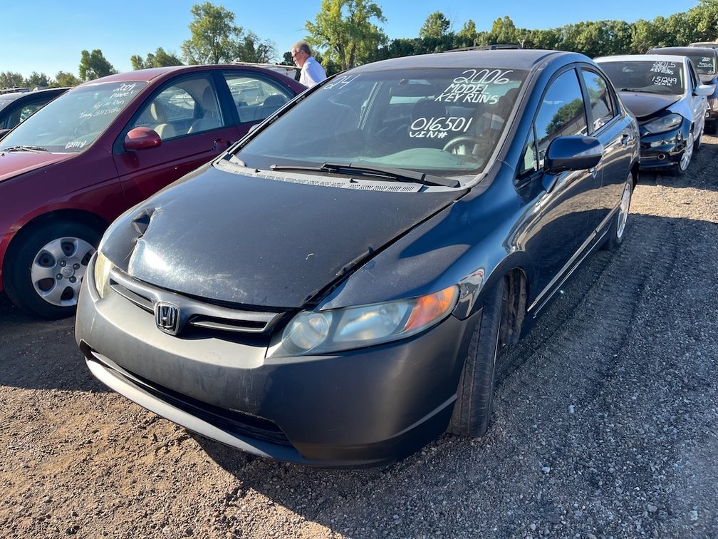 2006 Honda Civic Hybrid- W/ Key & Runs