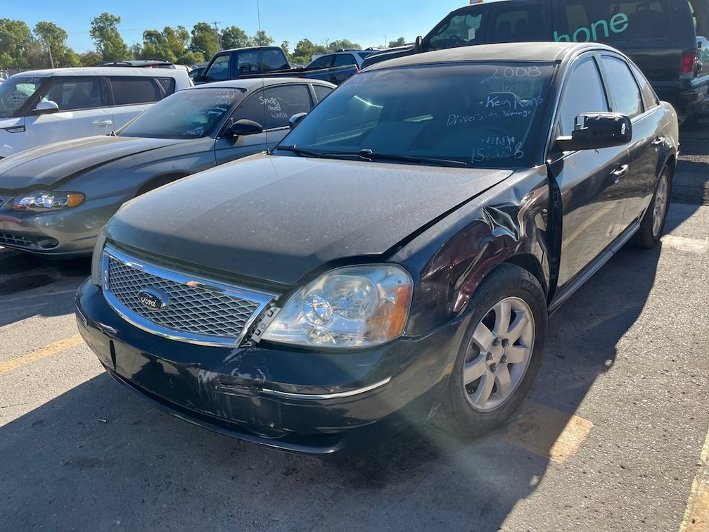 2007 Ford Five Hundred- W/ Key & Runs