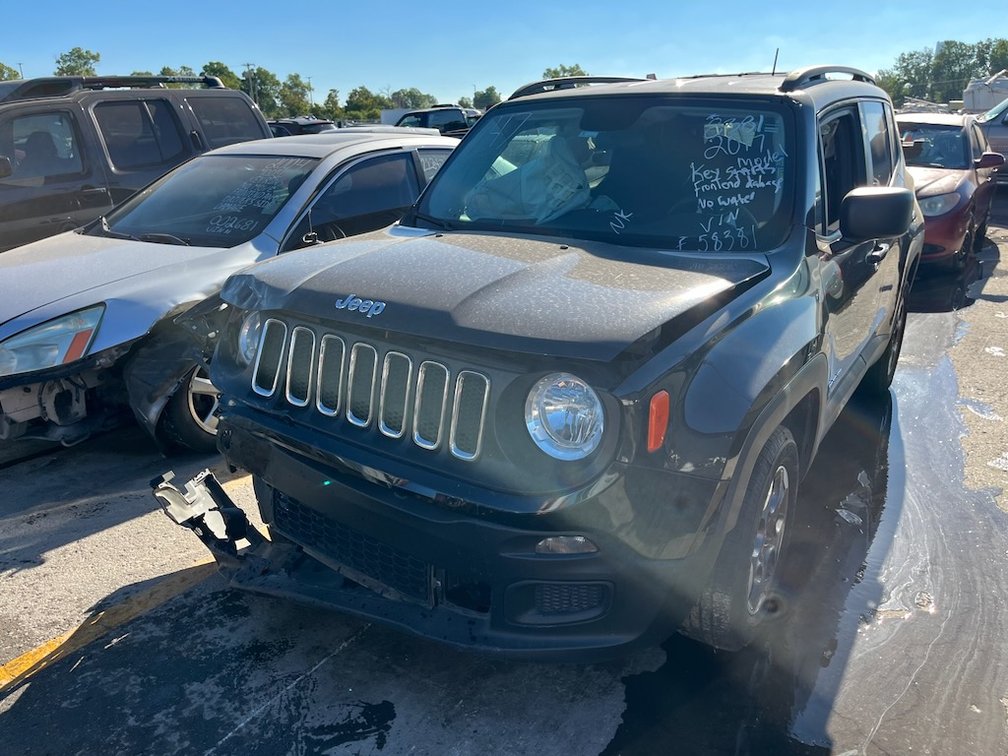 2017 Jeep Renegade- W/ Key & Starts
