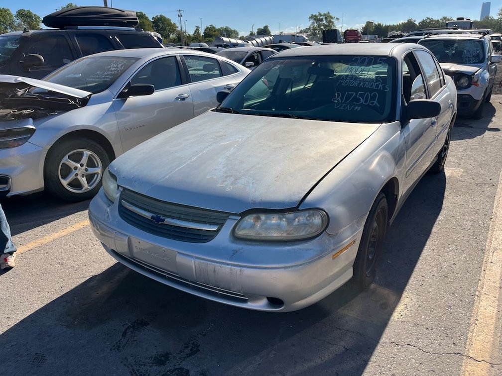 2005 Chevrolet Classic- W/ Key & Starts