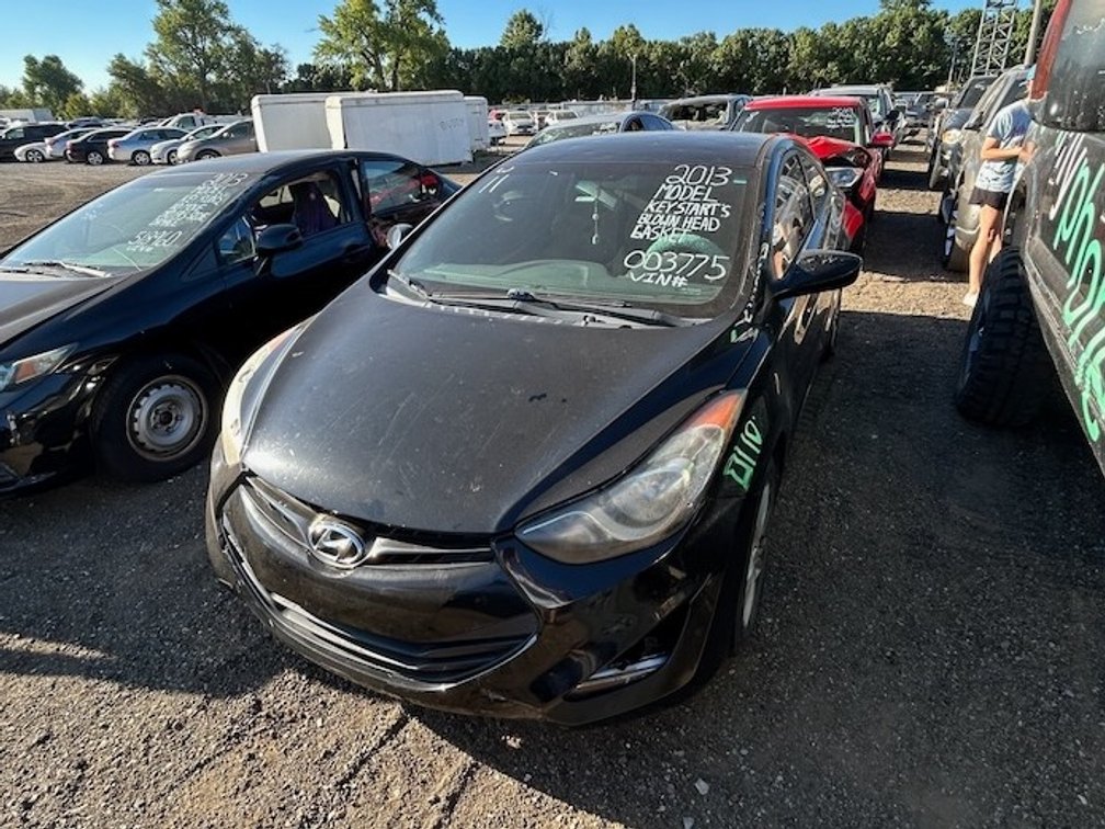 2013 Hyundai Elantra- W/ Key & Starts