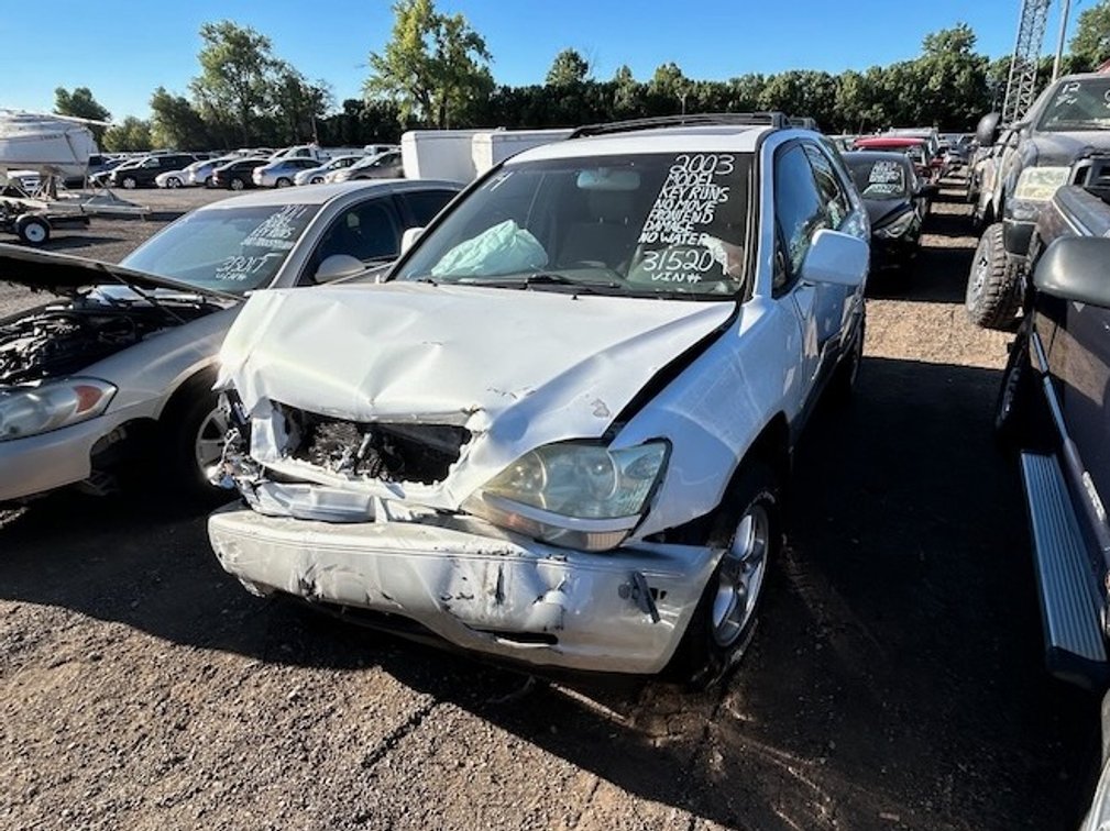 2003 Lexus RX 300- W/ Key & Runs But Does Not Move