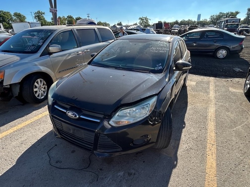 2013 Ford Focus- W/ Title But No Key & Does Not Run