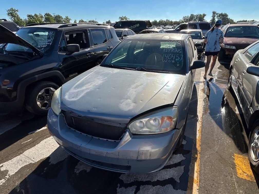 2008 Chevrolet Malibu- W/ Key & Runs