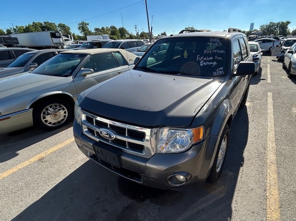 2012 Ford Escape- W/ Key But Does Not Run