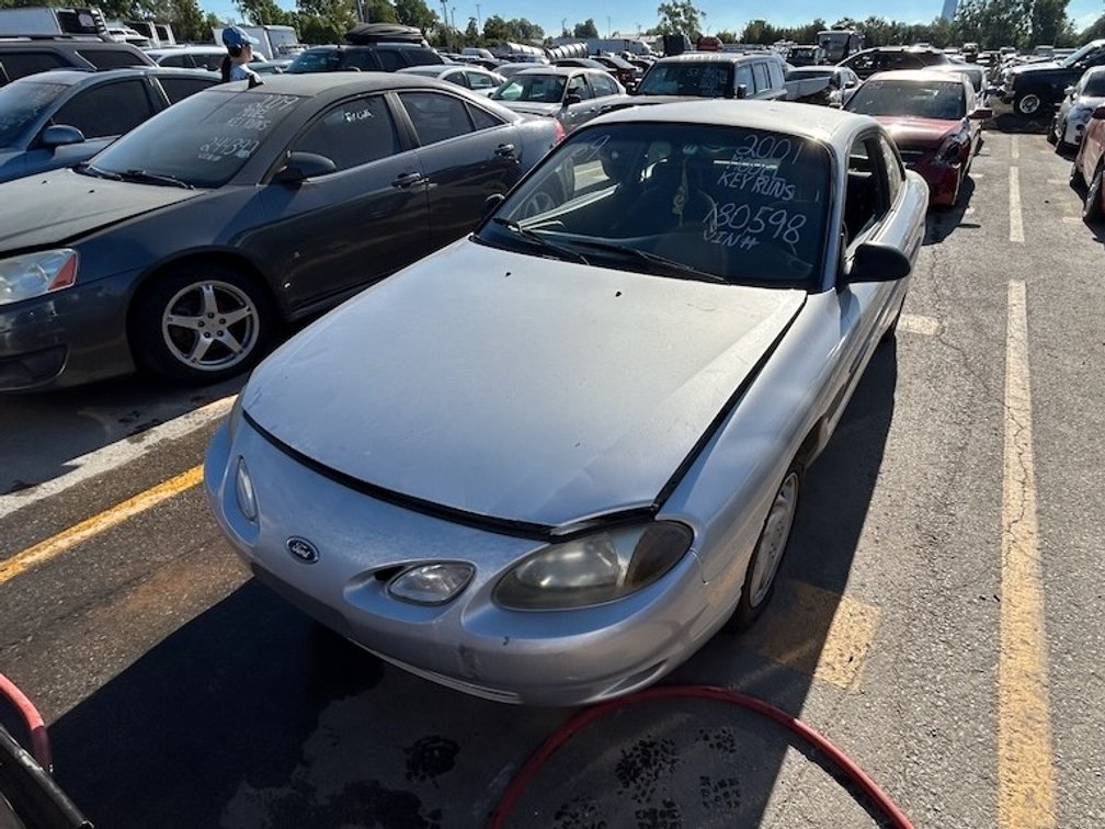 2001 Ford Escort- W/ Key & Runs
