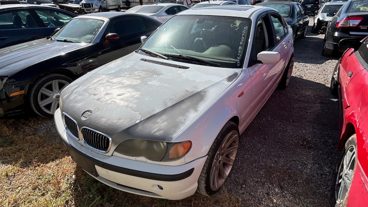 Image for CarCab Wrecker Impound Auction