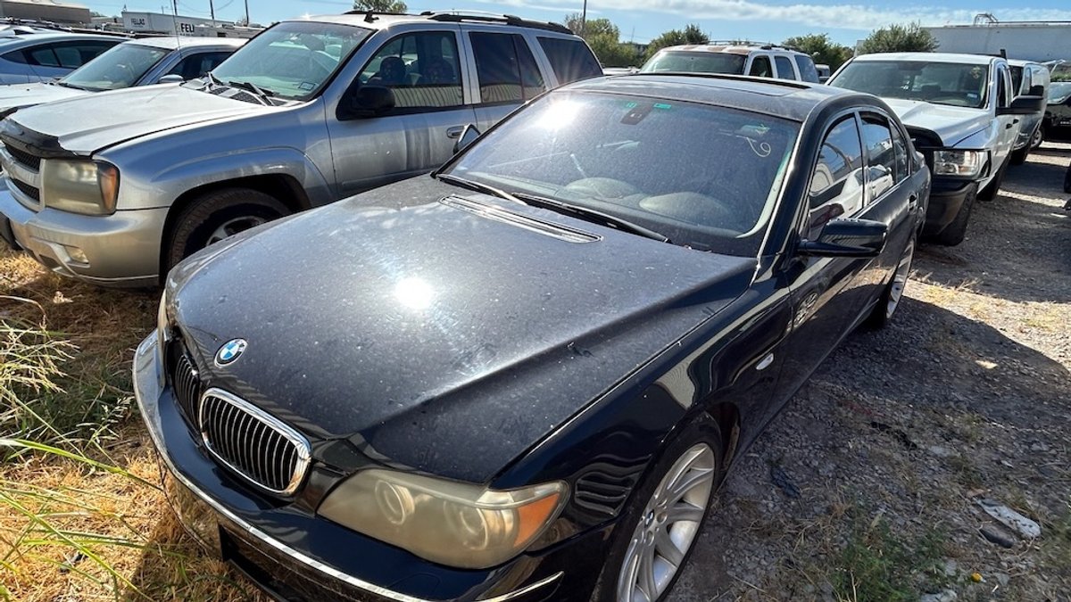 Image for CarCab Wrecker Impound Auction
